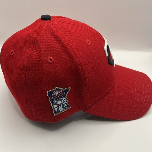 Minnesota Twins baseball hat - Picture 10 of 14